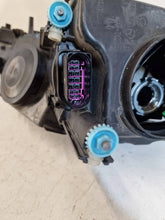 Laden Sie das Bild in den Galerie-Viewer, Frontscheinwerfer Audi A3 8P0941003BE Xenon Links Scheinwerfer Headlight SCH7702720266jr