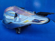 Load image into Gallery viewer, Frontscheinwerfer Mitsubishi L200 8301D153 Ein Stück (Rechts oder Links)