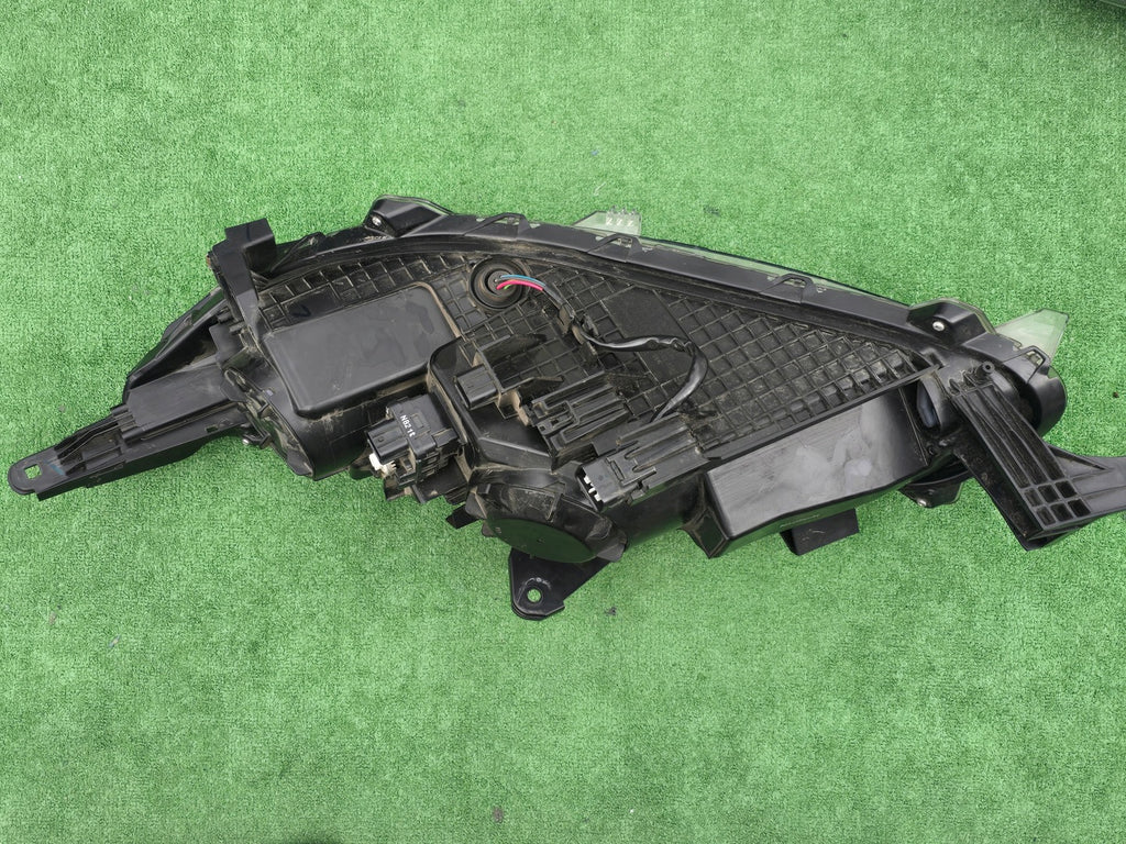Frontscheinwerfer Mitsubishi L200 Rechts Scheinwerfer Headlight SCH4646387035df