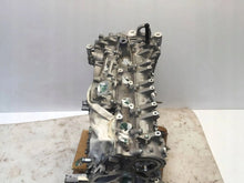 Load image into Gallery viewer, Motor Mercedes-Benz W247 W177 282914 1.3 2021TKm 2021 Benzin Engine Unkomplett