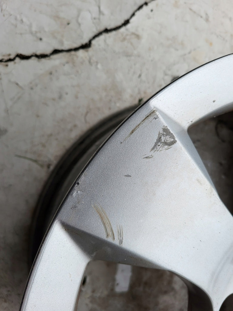 1x Alufelge 17 Zoll 7.5" 4x108 29ET Glanz Silber 9673738677 Peugeot 3008