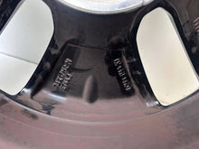 Laden Sie das Bild in den Galerie-Viewer, 1x Alufelge 17 Zoll 2064017100 Mercedes-Benz W206 Rim Wheel FEL7005937083hp
