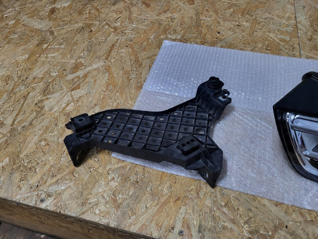 Frontscheinwerfer Audi Q3 8U0941033 Links Scheinwerfer Headlight