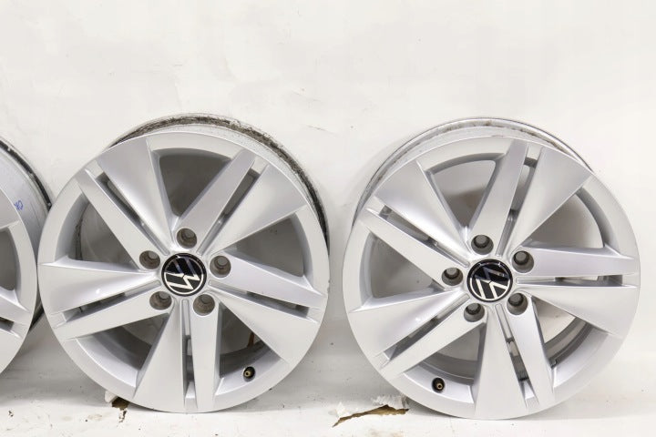 4x Alufelge 16 Zoll 7.0" 5x112 48ET Matt 5H0601025 VW Golf Viii Rim Wheel FEL2662623454sv