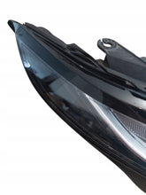 Laden Sie das Bild in den Galerie-Viewer, Frontscheinwerfer Land Rover Evoque GJ32-13W029-B Rechts Scheinwerfer Headlight SCH5057525298td