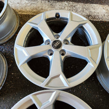Laden Sie das Bild in den Galerie-Viewer, 4x Alufelge 17 Zoll 6.5" 5x112 38ET Glanz Schwarz 83A601025 Audi Rim Wheel FEL2341509248nf