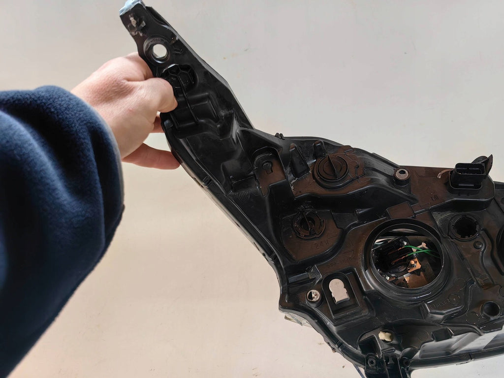 Frontscheinwerfer Peugeot 208 9802221880 Links Scheinwerfer Headlight SCH6867525211nk