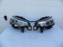 Laden Sie das Bild in den Galerie-Viewer, Frontscheinwerfer VW I 11B941006 11B941005 Vorderseite Scheinwerfer Headlight SCH1448012263ra