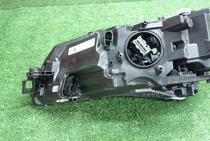 Frontscheinwerfer Skoda Superb III 3V1941016D Rechts Scheinwerfer Headlight SCH3490531743aj