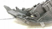 Laden Sie das Bild in den Galerie-Viewer, Frontscheinwerfer Renault Grand Scénic II 260601946R Links Headlight SCH3247817690gd