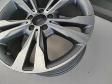 Laden Sie das Bild in den Galerie-Viewer, 1x Alufelge 18 Zoll 8.5&quot; 5x112 56ET A2054012902 Mercedes-Benz W205 Rim Wheel