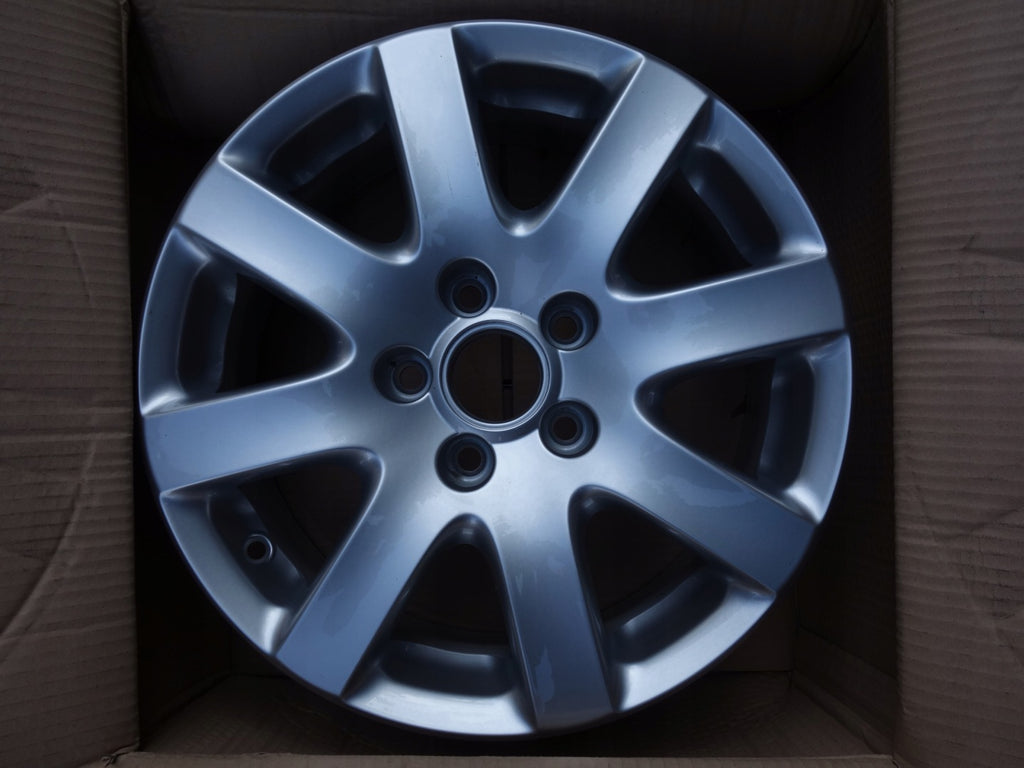 1x Alufelge 16 Zoll 6.5" 5x112 42ET Glanz Silber 3C0601025F VW Passat Rim Wheel FEL4715625550kt