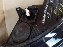 Laden Sie das Bild in den Galerie-Viewer, Frontscheinwerfer Skoda Enyaq 5LB941015 LED Links Scheinwerfer Headlight