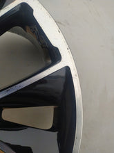 Load image into Gallery viewer, 1x Alufelge 19 Zoll 8.0&quot; 5x114.3 55ET Glanz Silber 52910-S0100 Hyundai Rim Wheel