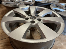 Laden Sie das Bild in den Galerie-Viewer, 4x Alufelge 18 Zoll 7.5" 5x115 41ET Glanz Silber 13312747 Opel Antara Rim Wheel FEL2998387885fw