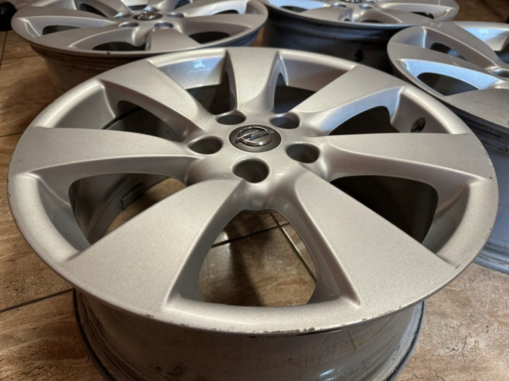 4x Alufelge 18 Zoll 7.5" 5x115 41ET Glanz Silber 13312747 Opel Antara Rim Wheel FEL2998387885fw