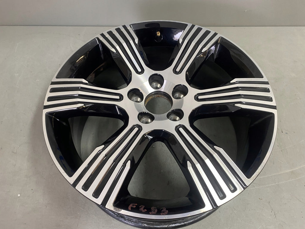 1x Alufelge 18 Zoll 7.5" 5x108 50 5ET 31471552 Volvo Xc60 Xc40 Rim Wheel