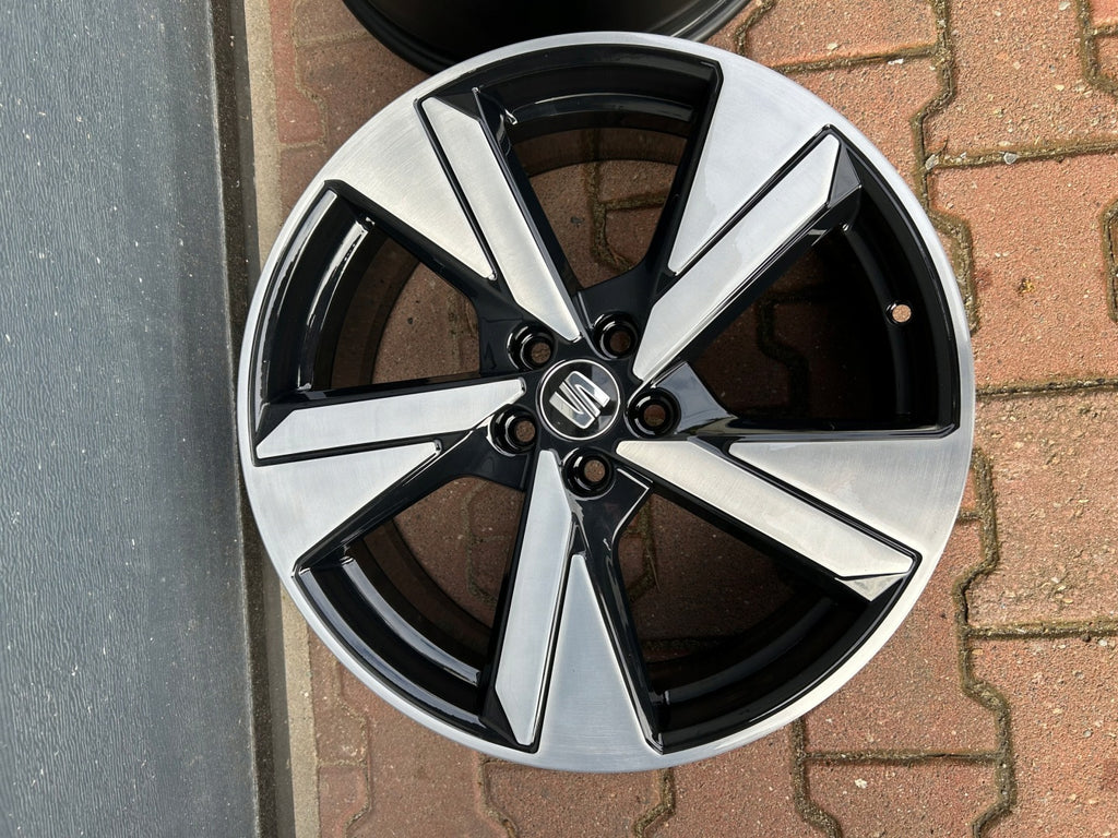 4x Alufelge 18 Zoll 7.0" 5x100 51ET Glanz Silber 6F0071498A Cupra Ibiza I FEL7630037235ss