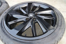 Load image into Gallery viewer, 1x Alufelge 18 Zoll 7.5&quot; 5x112 5F0601025E Seat Leon Rim Wheel