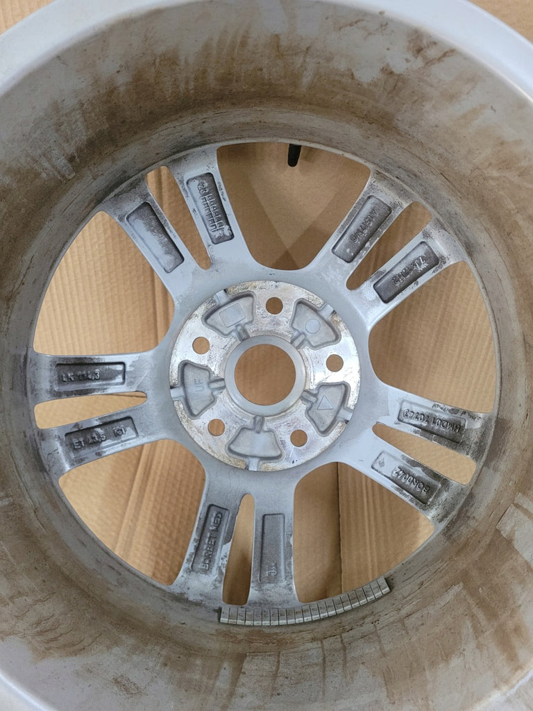 1x Alufelge 17 Zoll 7.0" 5x114.3 43 5ET KBA53425 Hyundai I Rim Wheel FEL4901370825ay