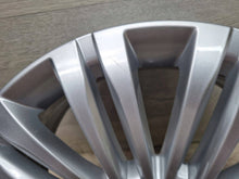 Laden Sie das Bild in den Galerie-Viewer, 1x Alufelge 17 Zoll 5x112 A2064014400 Mercedes-Benz W206 Rim Wheel FEL1602455195cu