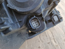 Laden Sie das Bild in den Galerie-Viewer, Frontscheinwerfer Volvo Xc90 I 30655907 Links Scheinwerfer Headlight