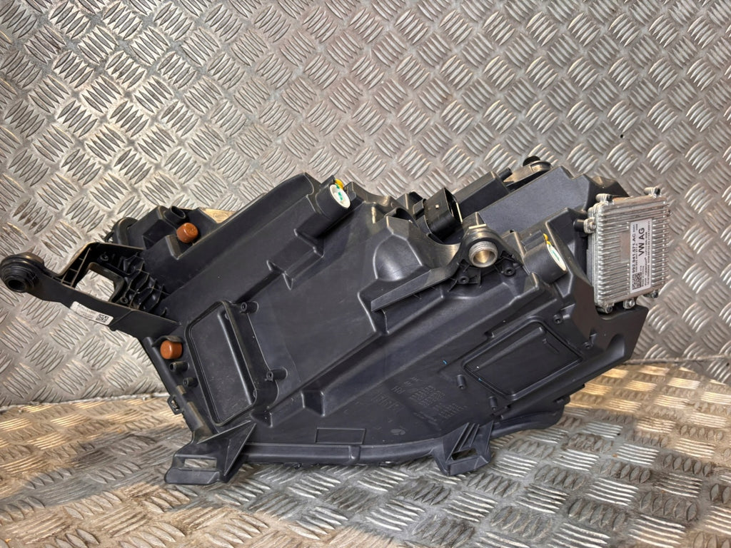 Frontscheinwerfer Skoda Kamiq Rechts Scheinwerfer Headlight SCH5970902065xz