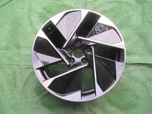 Load image into Gallery viewer, 1x Alufelge 18 Zoll 7.5" 5x112 50ET 10A601025C VW Id.3 Id.5 Id.4 Rim Wheel FEL1744929297up