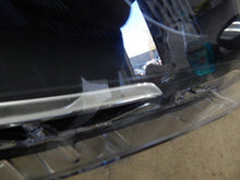 Load image into Gallery viewer, Frontscheinwerfer Mercedes-Benz W246 A2468207261 Bi-Xenon Rechts Headlight SCH5404772195oj