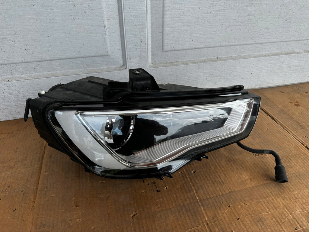 Frontscheinwerfer Audi A3 8V0941006 Xenon Rechts Scheinwerfer Headlight