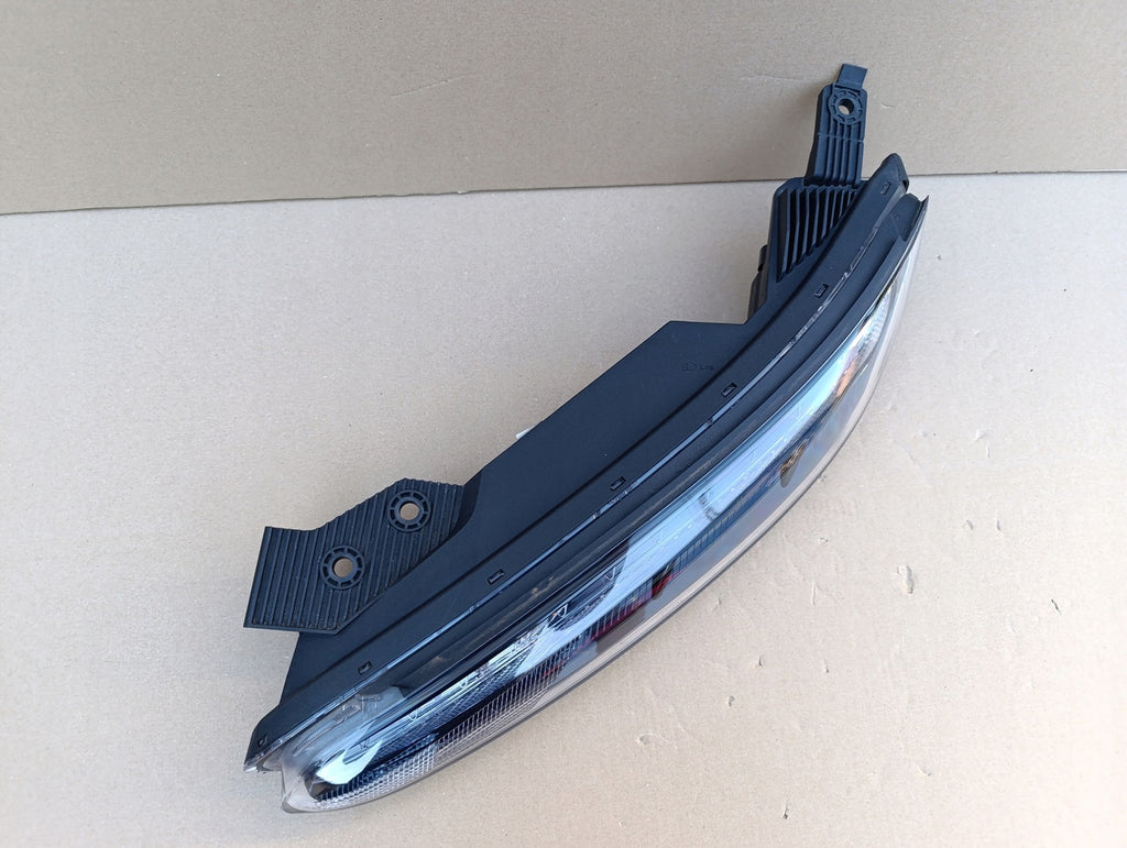 Frontscheinwerfer Hyundai Kona 92207-J9600 LED Ein Stück (Rechts oder Links)