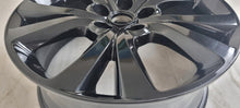 Laden Sie das Bild in den Galerie-Viewer, 1x Alufelge 18 Zoll 7.0" 5x114.3 45ET Glanz Schwarz 9965787080 Mazda Cx-30 FEL6377819644wk