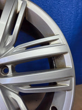 Load image into Gallery viewer, 1x Alufelge 19 Zoll 7.0" 5x112 5NA601025AP VW Tiguan Rim Wheel FEL1624386618ci