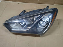 Laden Sie das Bild in den Galerie-Viewer, Frontscheinwerfer Genesis Coupe Links Scheinwerfer Headlight SCH8118480147np