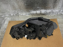 Laden Sie das Bild in den Galerie-Viewer, Frontscheinwerfer Audi A5 8T0941005C Xenon Links Scheinwerfer Headlight