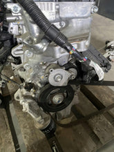 Laden Sie das Bild in den Galerie-Viewer, Motor Toyota Aygo 1KR-B52 Benzin Engine Komplett MOT9706077877vc