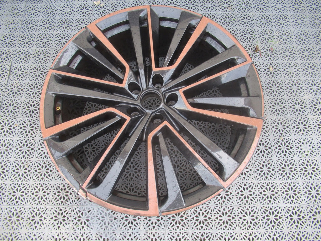 1x Alufelge 21 Zoll 8.5" 5x112 5LA601025 Skoda Enyaq Rim Wheel