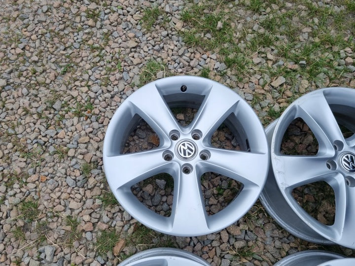 4x Alufelge 17 Zoll 6.5" 5x112 39ET Silber 3C8601025F Audi Rim Wheel FEL1085837408hl