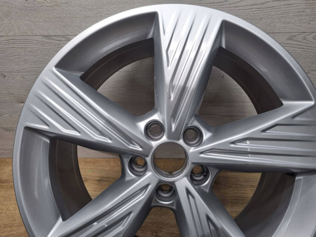 1x Alufelge 19 Zoll 8.0" 5x112 45ET Glanz Silber 89A601025B Audi E-Tron FEL7097189678yl