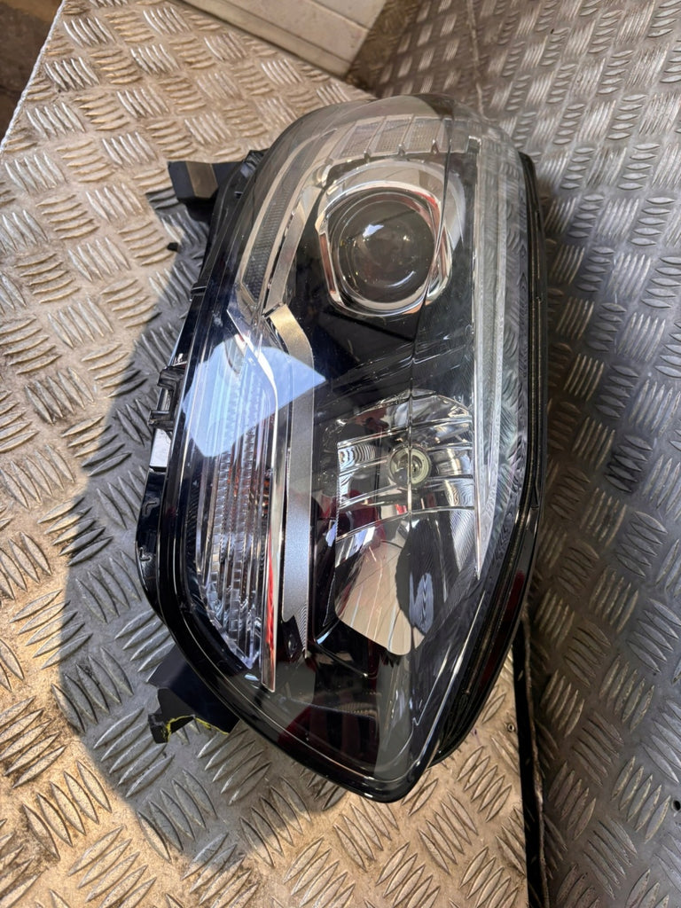 Frontscheinwerfer Renault Grand Scenic Rechts Scheinwerfer Headlight SCH2720858091sj