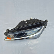 Laden Sie das Bild in den Galerie-Viewer, Frontscheinwerfer Skoda Superb III 3V1941015D LED Links Scheinwerfer Headlight SCH1331367554ky