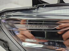 Laden Sie das Bild in den Galerie-Viewer, Frontscheinwerfer Mercedes-Benz Sprinter A9109060100 Rechts Headlight SCH7524715566ny