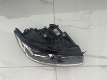 Laden Sie das Bild in den Galerie-Viewer, Frontscheinwerfer VW Transporter Caravelle 7L1941006B Rechts Headlight SCH3210929023vx