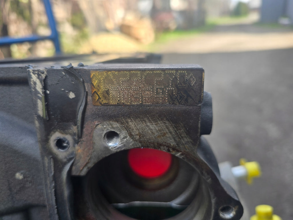 Motor Mercedes-Benz Nissan Renault Navara YS23C270 2.3 DCI Diesel Unkomplett