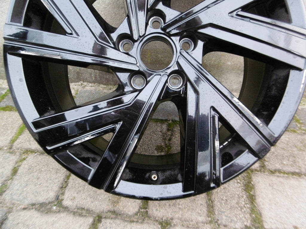 1x Alufelge 18 Zoll 7.5" 5x112 51ET 5H0601025 VW Golf Viii Rim Wheel FEL7666764992qd
