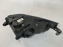 Load image into Gallery viewer, Frontscheinwerfer VW T-Roc T Roc 2GA941035H Links Scheinwerfer Headlight SCH9783334479gx