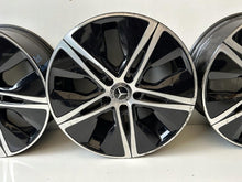 Laden Sie das Bild in den Galerie-Viewer, 4x Alufelge 18 Zoll 7.5&quot; 5x112 2054018200 Mercedes-Benz Rim Wheel