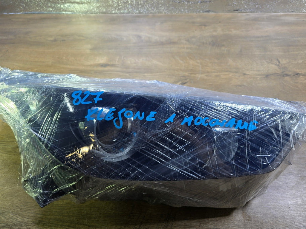 Frontscheinwerfer Toyota 4 Yaris Rechts Scheinwerfer Headlight