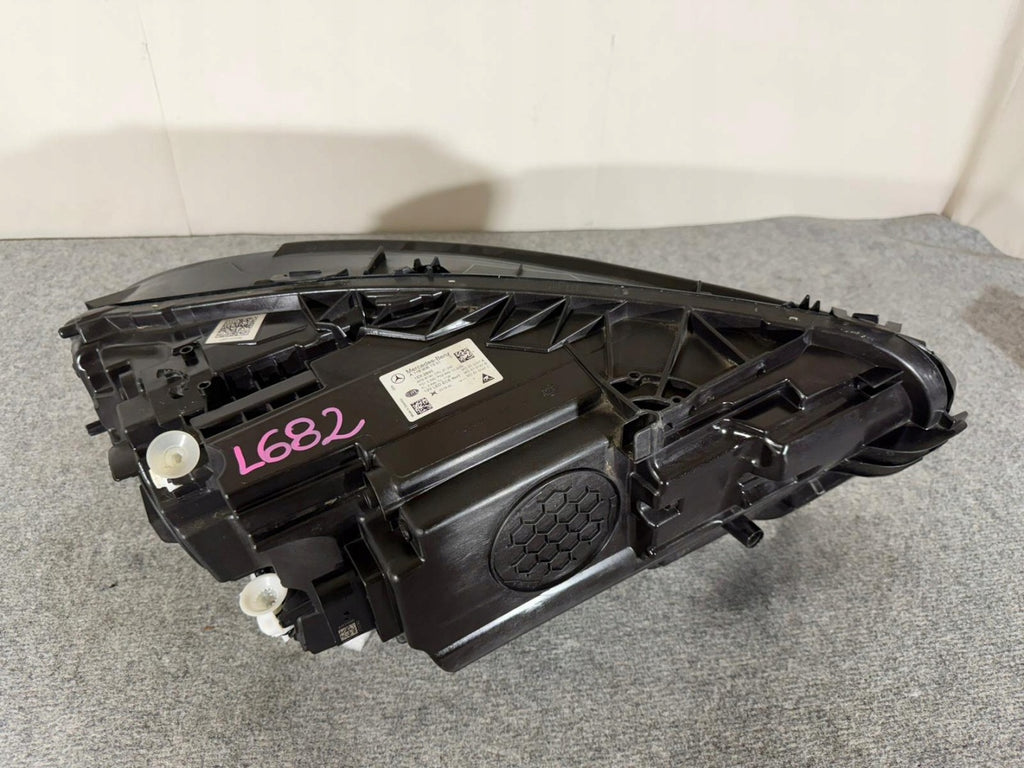Frontscheinwerfer Mercedes-Benz Cla A1189061301A1189061301KOD LED Links SCH2985884828vf