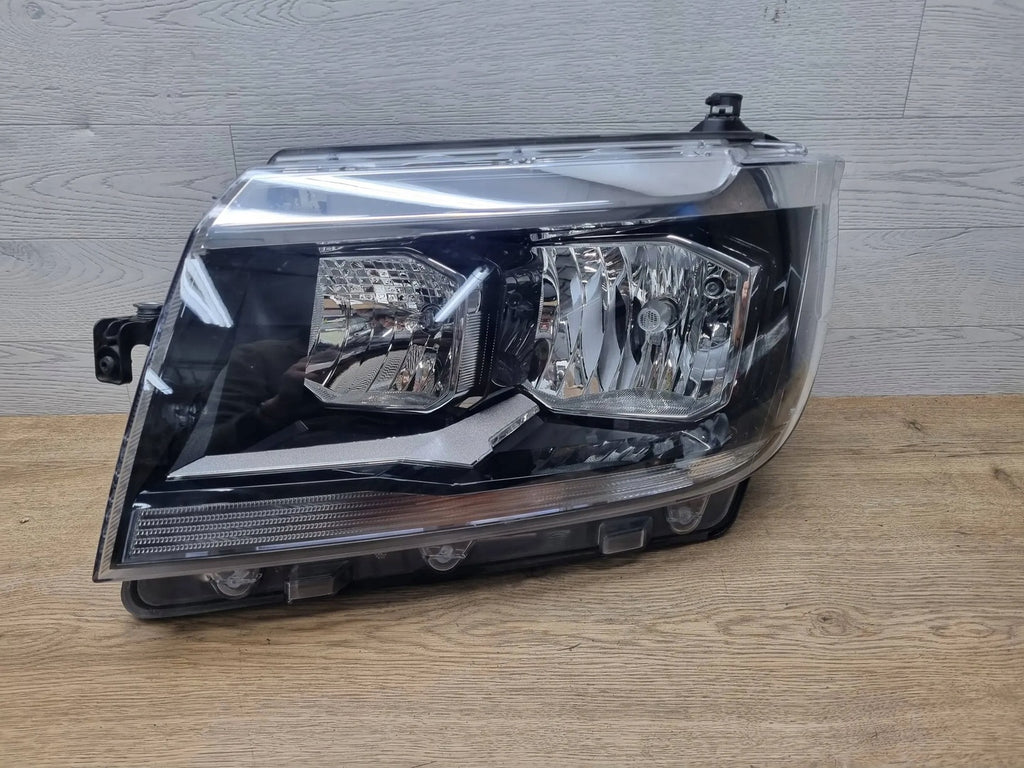 Frontscheinwerfer VW Crafter 7C1941005 Links Scheinwerfer Headlight SCH6320289792is